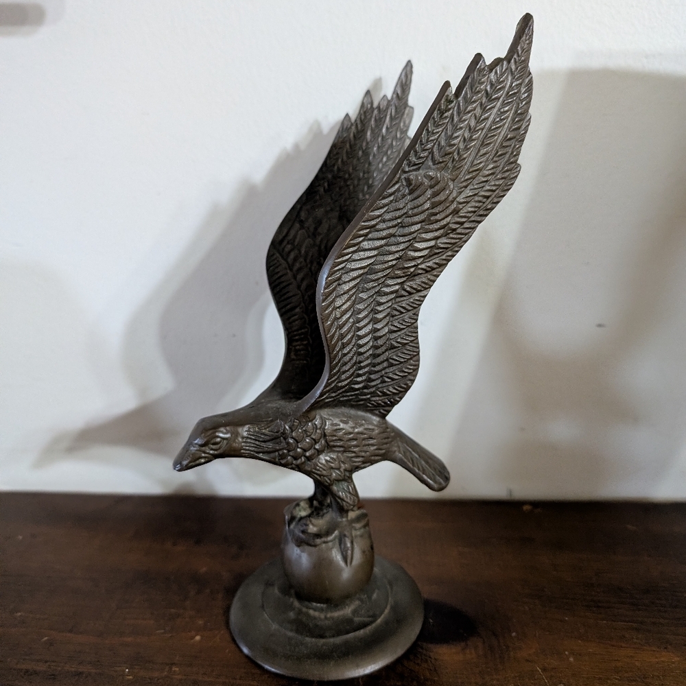Vintage Brass Soaring Eagle Figurine on Ball Base – Americana Home Decor MCM